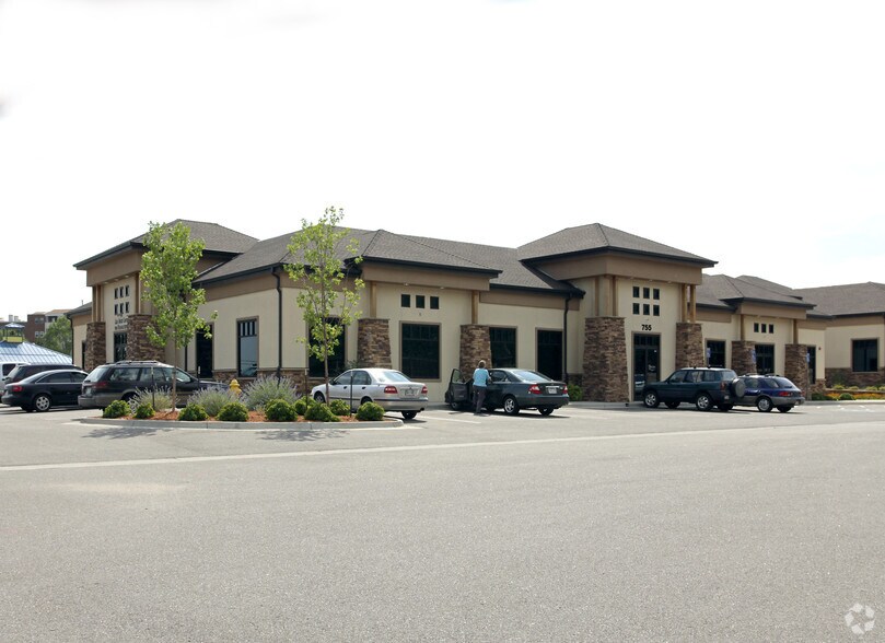 More Photos Of 755 Heritage Rd, Golden Medical For Sale