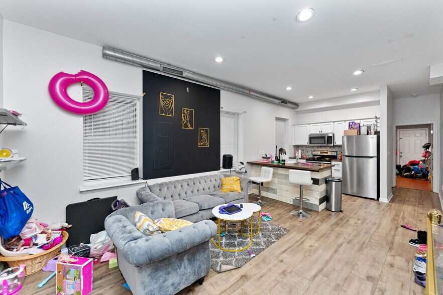 More Photos Of 1305 N 15th St, Philadelphia Apartments For Sale