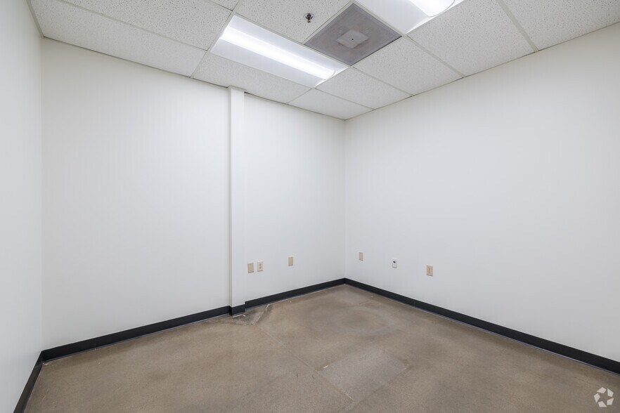 More Photos Of 2175 E Park Dr NE, Conyers Distribution For Lease