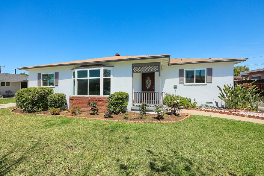 More Photos Of 1227 E Grovecenter St, West Covina Specialty For Sale