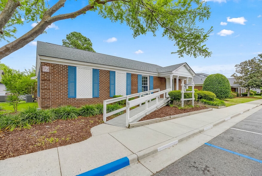 More Photos Of 11706 Mercy Blvd, Savannah Medical For Sale