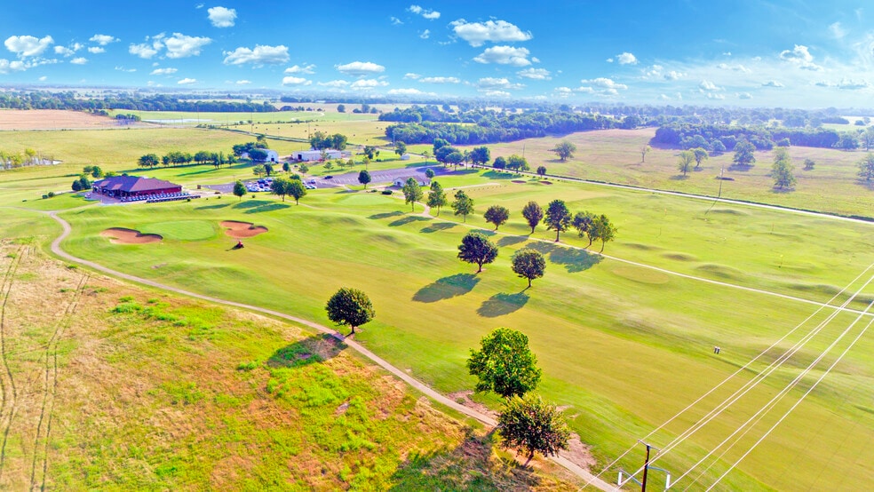 More Photos Of 10301 S 600 Rd, Miami Golf Course Driving Range For Sale