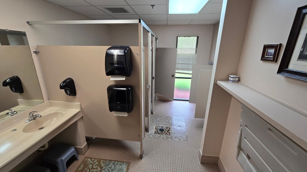 More Photos Of 5995 N Wickham Rd, Melbourne Religious Facility For Sale