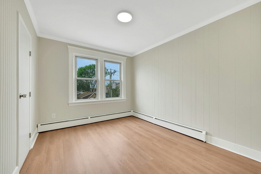 More Photos Of , Stamford Multifamily For Sale