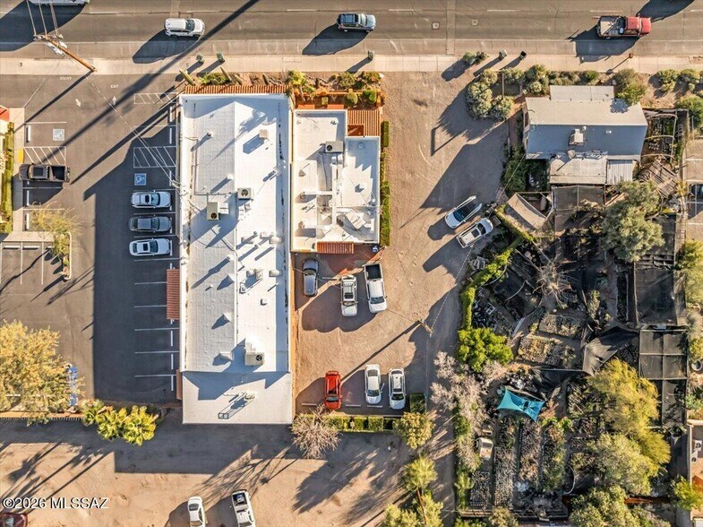 More Photos Of 2559 E Fort Lowell Rd, Tucson Office Residential For Sale