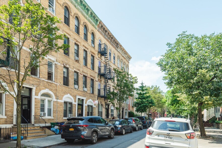 More Photos Of 183 Guernsey St, Brooklyn Multifamily For Sale