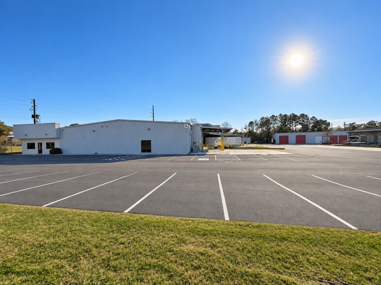 More Photos Of 2501 E President St, Savannah Food Processing For Lease