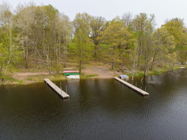 More Photos Of N2586 Spider Lake Trl, Birchwood Restaurant For Sale