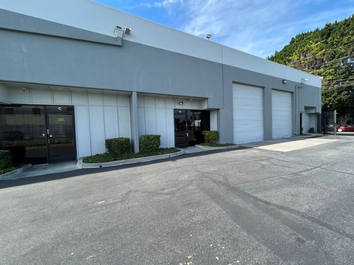 More Photos Of 236 S 8th Ave, City of Industry Warehouse For Lease
