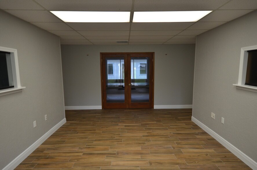 More Photos Of 3881 S Nova Rd, Port Orange Office For Sale