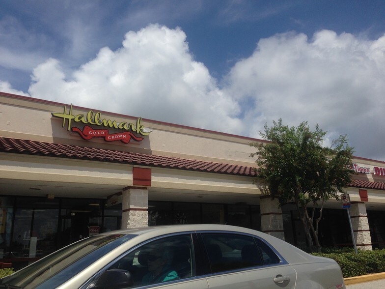 More Photos Of 1500 Placida Rd, Englewood Supermarket For Lease