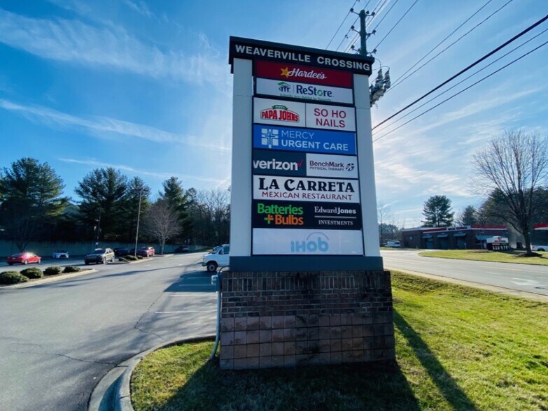 More Photos Of 61 Weaver Blvd, Weaverville Unknown For Lease