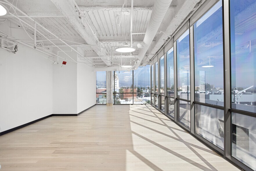 More Photos Of 460-464 N Beverly Dr, Beverly Hills Office For Lease