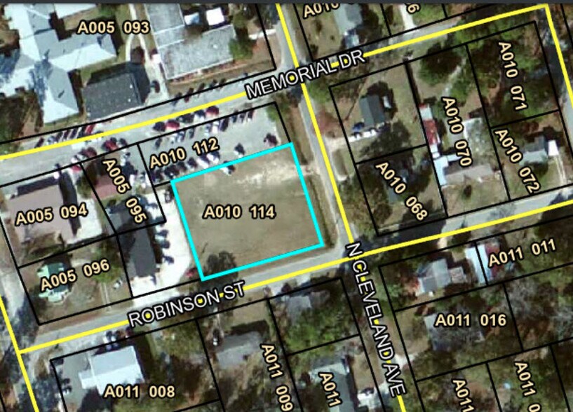 More Photos Of 209 Robinson St, Adel Land For Sale