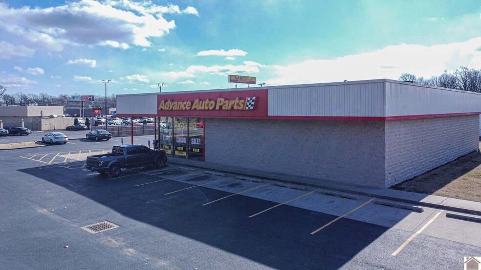 More Photos Of 2828 Park Ave, Paducah Freestanding For Lease