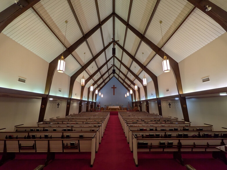 More Photos Of 4714 NW 4th Ave, Amarillo Religious Facility For Sale