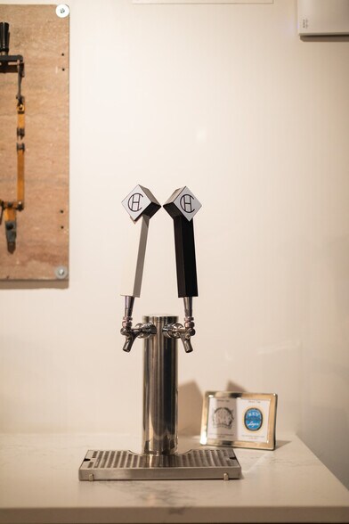 More Photos Of 6 E Eager St, Baltimore Office For Lease