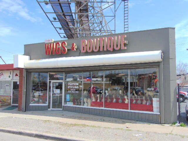 More Photos Of 15390 Gratiot Ave, Detroit Storefront For Sale