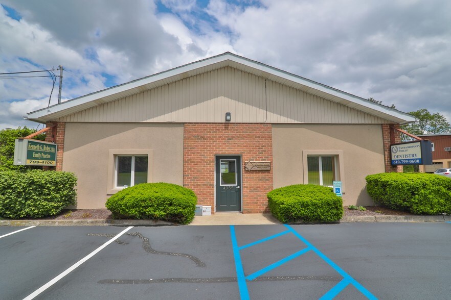 Primary Photo Of 4955 Route 873, Schnecksville Medical For Lease