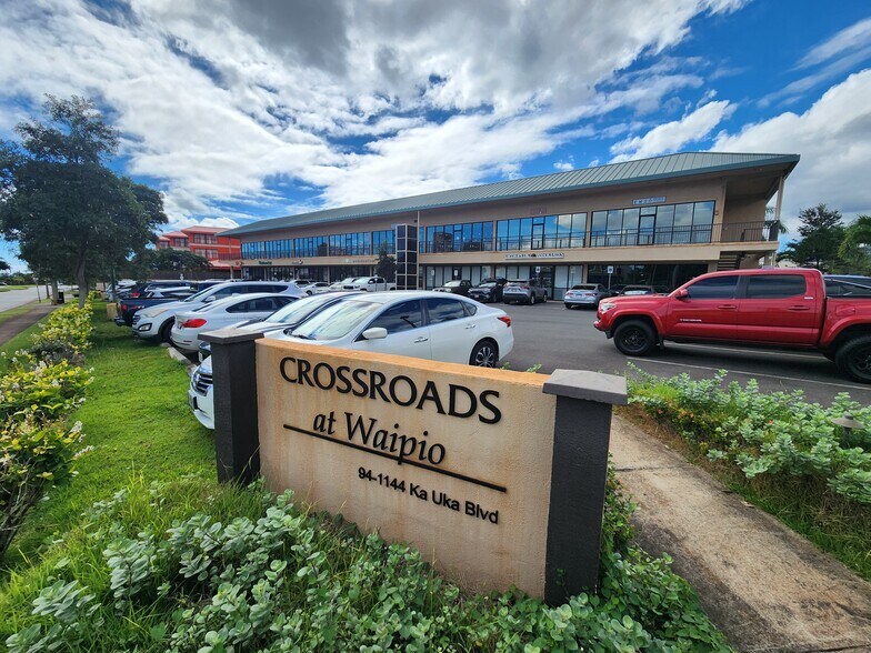 More Photos Of 94-1144 Ka Uka Blvd, Waipahu General Retail For Lease
