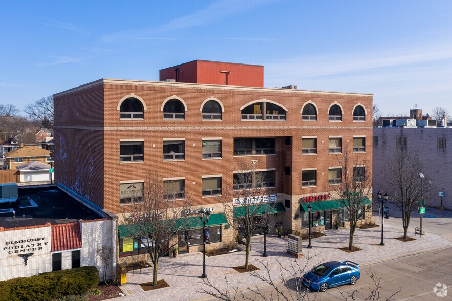 More Photos Of 275 N York St, Elmhurst Medical For Lease