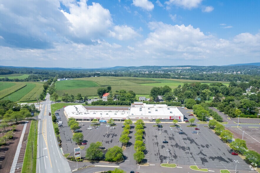 More Photos Of 501-635 W Schuylkill Rd, Pottstown Unknown For Lease