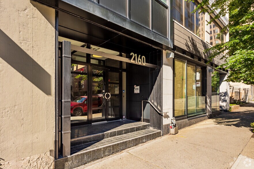 More Photos Of 2160-2170 Rue de la Montagne, Montréal Office Residential For Lease