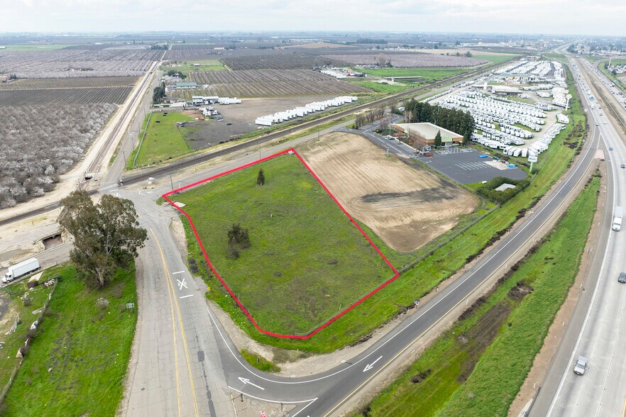More Photos Of 4830 Taylor Ct, Turlock Land For Sale