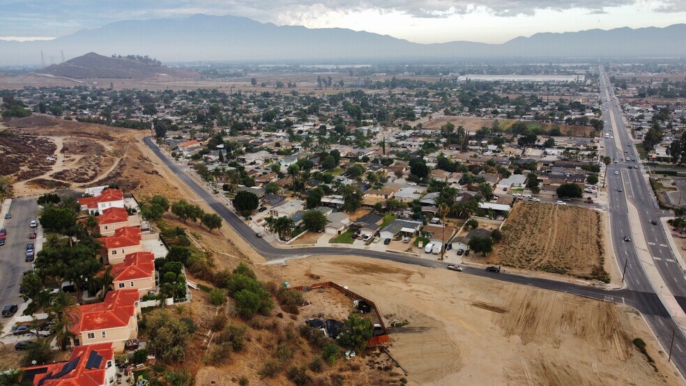More Photos Of 18661 5th St, Bloomington Land For Sale