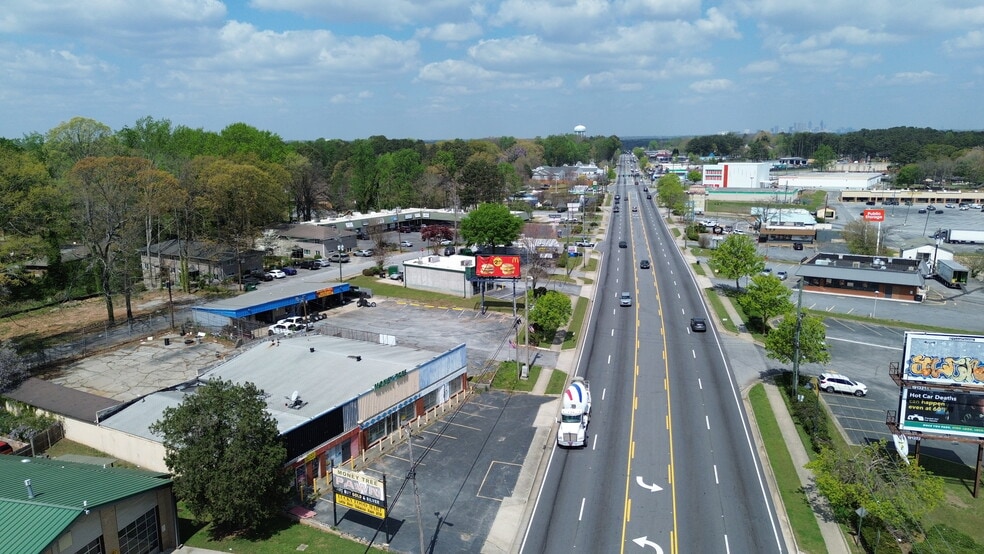 More Photos Of 4527 Jonesboro Rd, Forest Park Freestanding For Sale