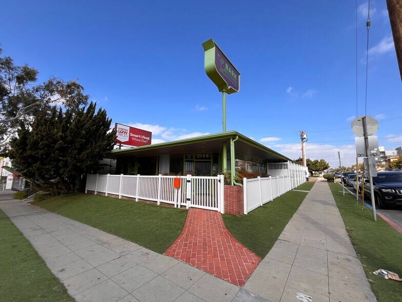 More Photos Of 2144 El Cajon Blvd, San Diego Veterinarian Kennel For Sale