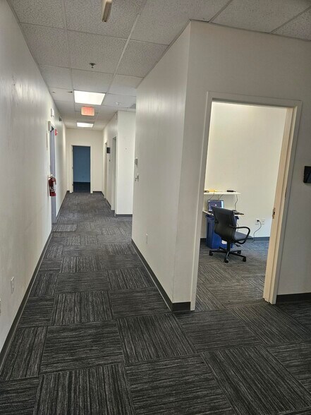 More Photos Of 600-636 SW 12th Ave, Deerfield Beach Light Manufacturing For Lease