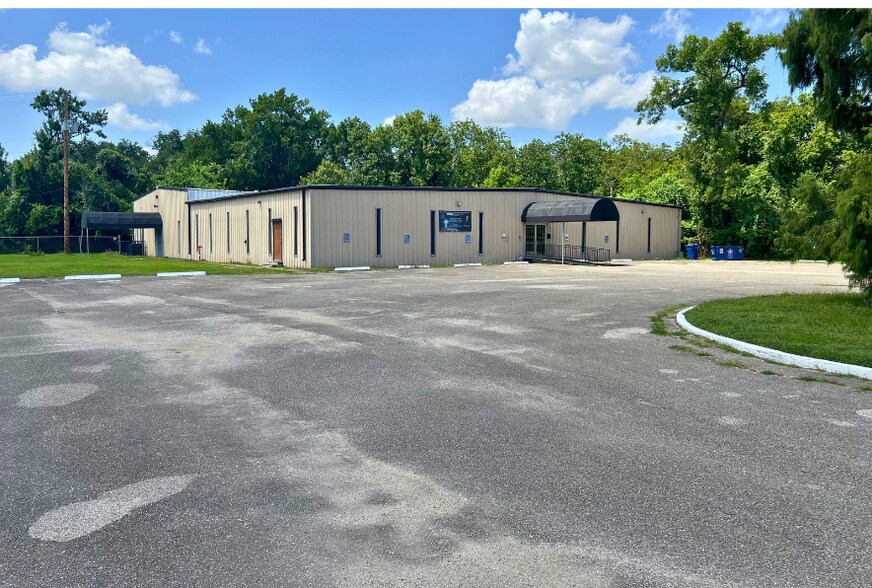 More Photos Of 5110 Crane St, Houston Flex For Sale