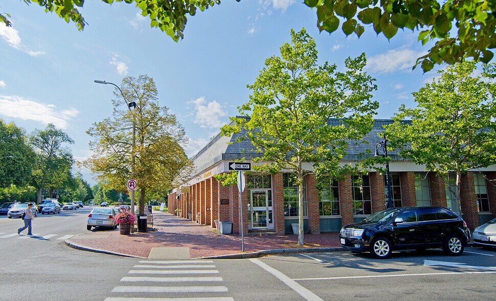 More Photos Of 1833-1853 Massachusetts Ave, Lexington General Retail For Sale