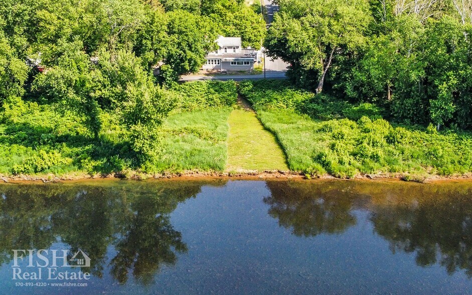 More Photos Of 2093 Island Rd, Lock Haven Restaurant For Sale