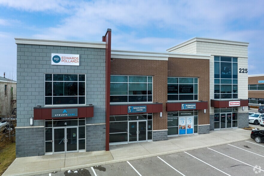 More Photos Of 225 Speers Rd, Oakville Medical For Sale