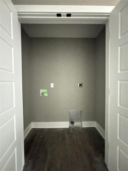More Photos Of 1344 Park St, Bowling Green Multifamily For Sale