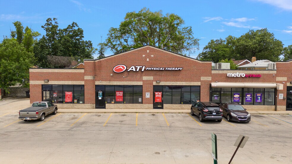 More Photos Of 10600-10636 W 7 Mile Rd, Detroit Storefront For Sale