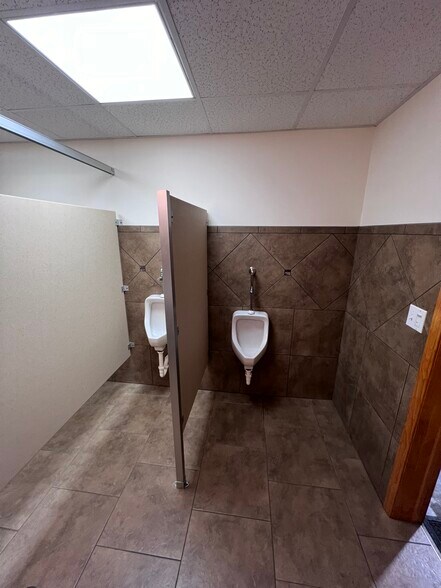 More Photos Of 9393 Old Highway 54, New Bloomfield Daycare Center For Sale