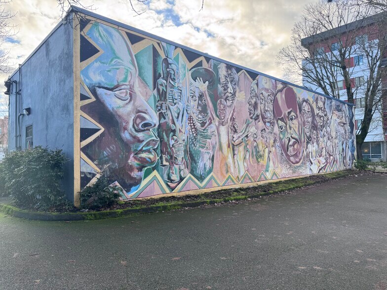 More Photos Of 4008 NE Martin Luther King Jr Blvd, Portland Serviced Offices For Sale