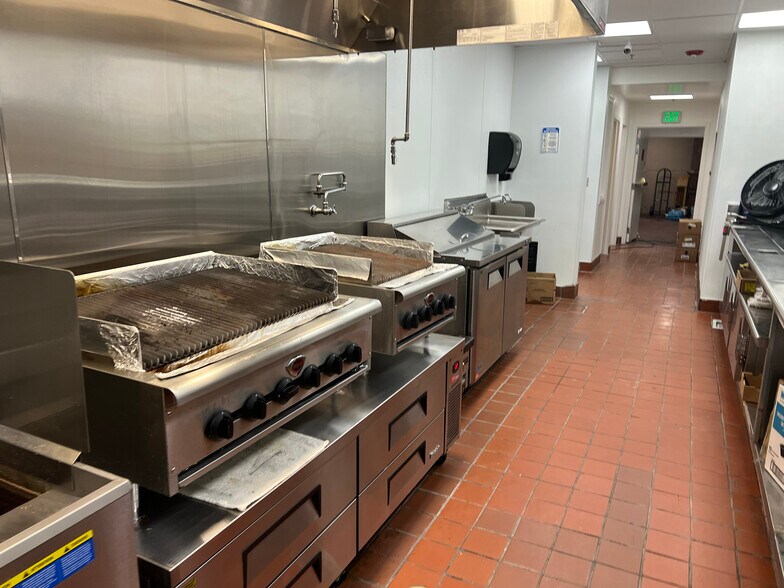 More Photos Of 229 N Virginia St, Reno Casino For Lease