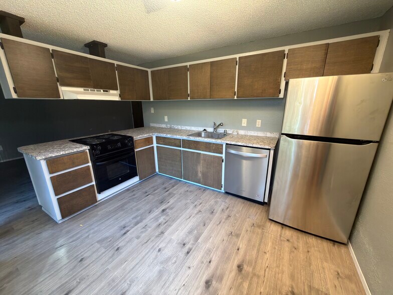 More Photos Of 3690 Jackson Ave SE, Port Orchard Apartments For Sale