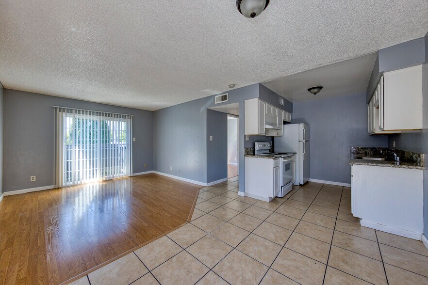 More Photos Of 6267 Martin Luther King Jr Blvd, Sacramento Apartments For Sale