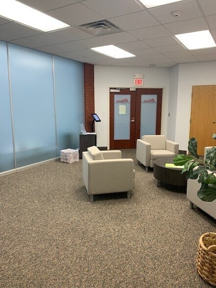 More Photos Of 1900 AM Dr, Quakertown Medical For Lease