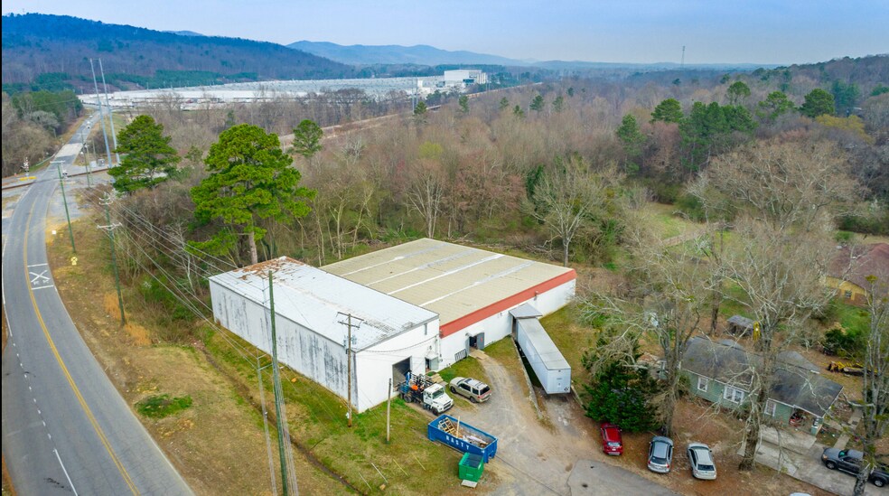 More Photos Of 360 Carbondale Rd SW, Dalton Warehouse For Sale