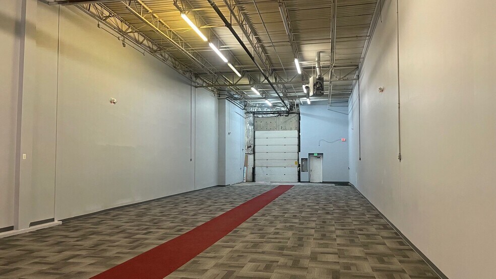 Primary Photo Of 8390 Terminal Rd, Lorton Flex For Lease