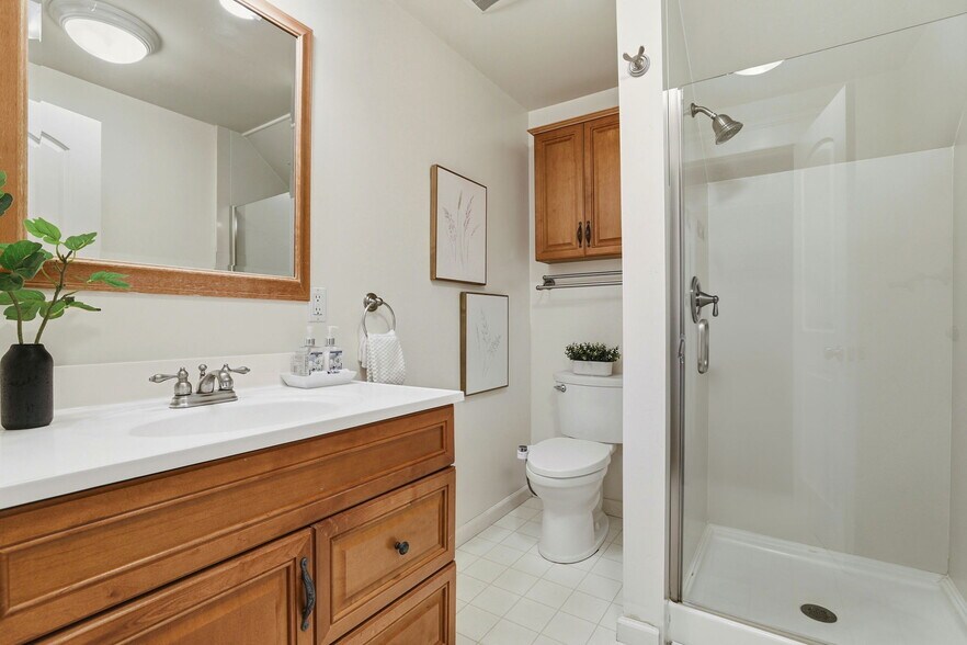 More Photos Of 809--823 Cowper St, Palo Alto Apartments For Sale