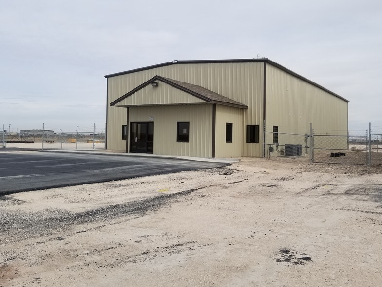 More Photos Of 1948 Pecos Hwy, Loving Land For Lease