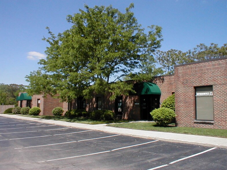 More Photos Of 34 N Island Ave, Batavia Medical For Lease