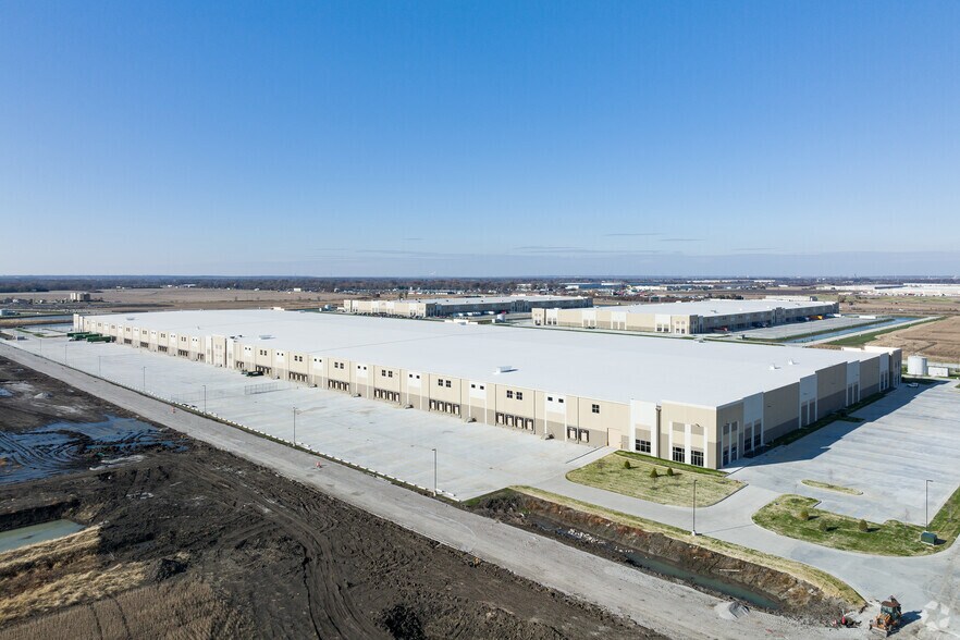 More Photos Of I-270 & I-255 @ Hwy 111, Pontoon Beach Unknown For Lease